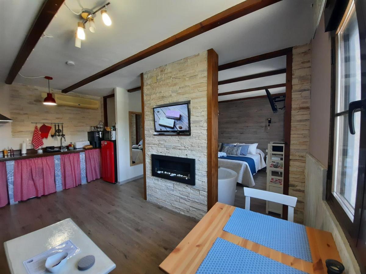 אל טורנו Apartamento Rural Amaluna מראה חיצוני תמונה